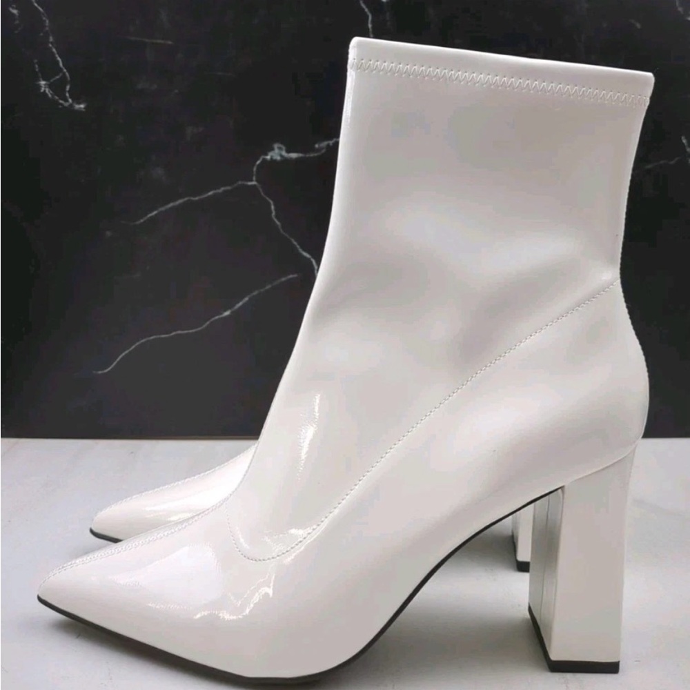 Wild Pair White Patent Block Heel Dressy Booties Shoes NWT sz 8.5 retro 70s - Picture 9 of 11